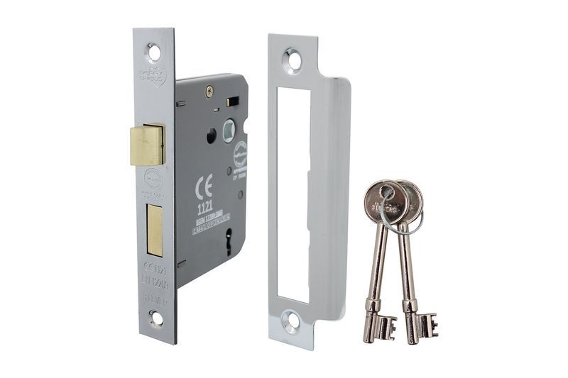 Fire door deadlock and latch with keys 